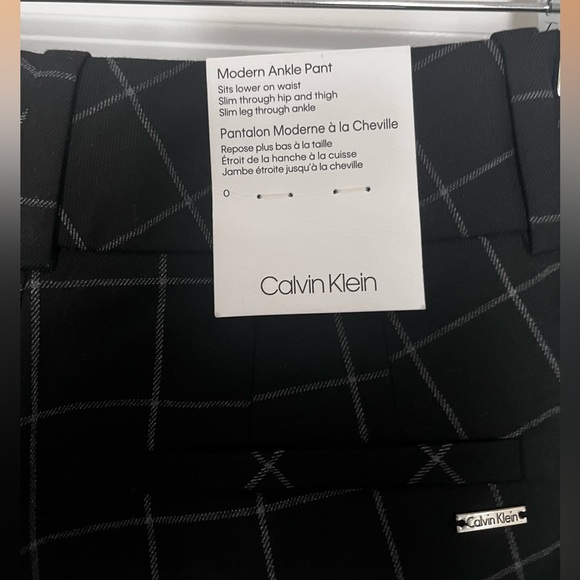 Calvin Klein Women’s Modern Ankle Pant - Picture 2 of 3